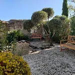 Отель Restaurant L'art Des Mets By Cote Jardin