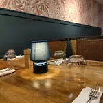 Restaurant L'art Des Mets By Cote Jardin Отель Conilhac-Corbieres