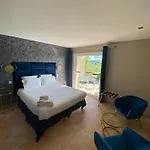 Restaurant L'art Des Mets By Cote Jardin 3*