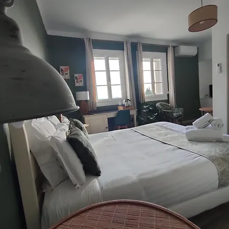 Hotell Restaurant L'art Des Mets By Cote Jardin 3*