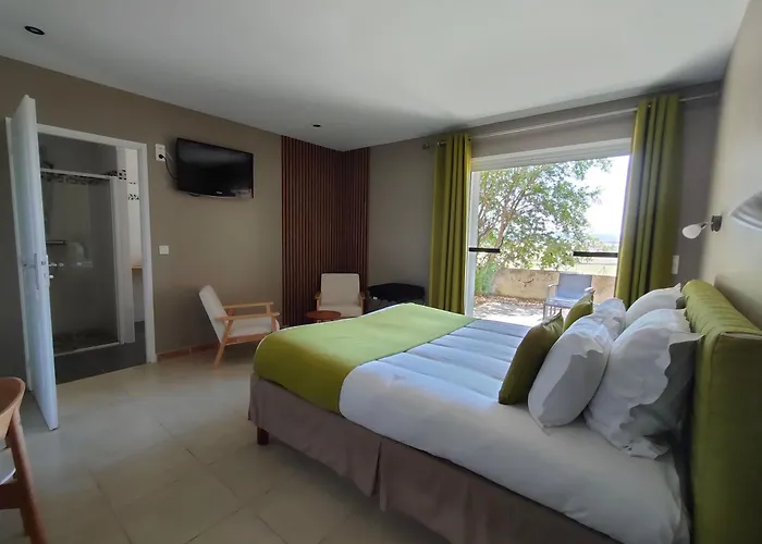 Restaurant L'art Des Mets By Cote Jardin Hotell 3*