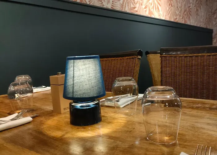 Restaurant L'art Des Mets By Cote Jardin 호텔 Conilhac-Corbières