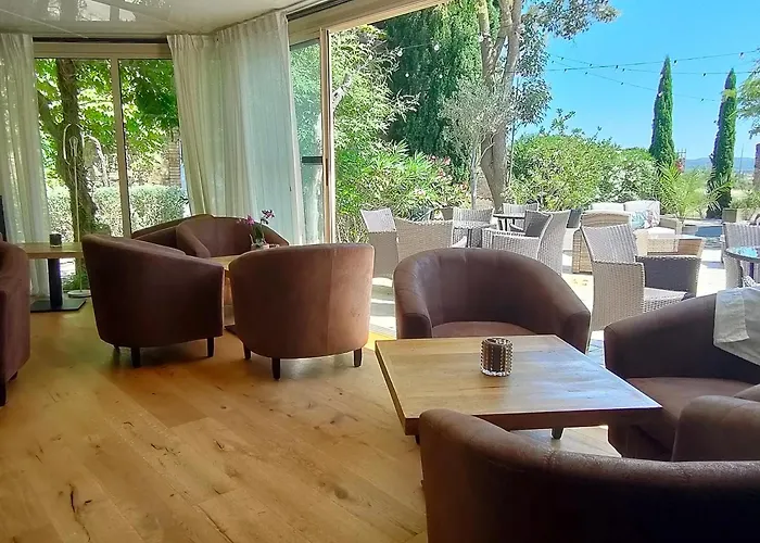 Restaurant L'art Des Mets By Cote Jardin